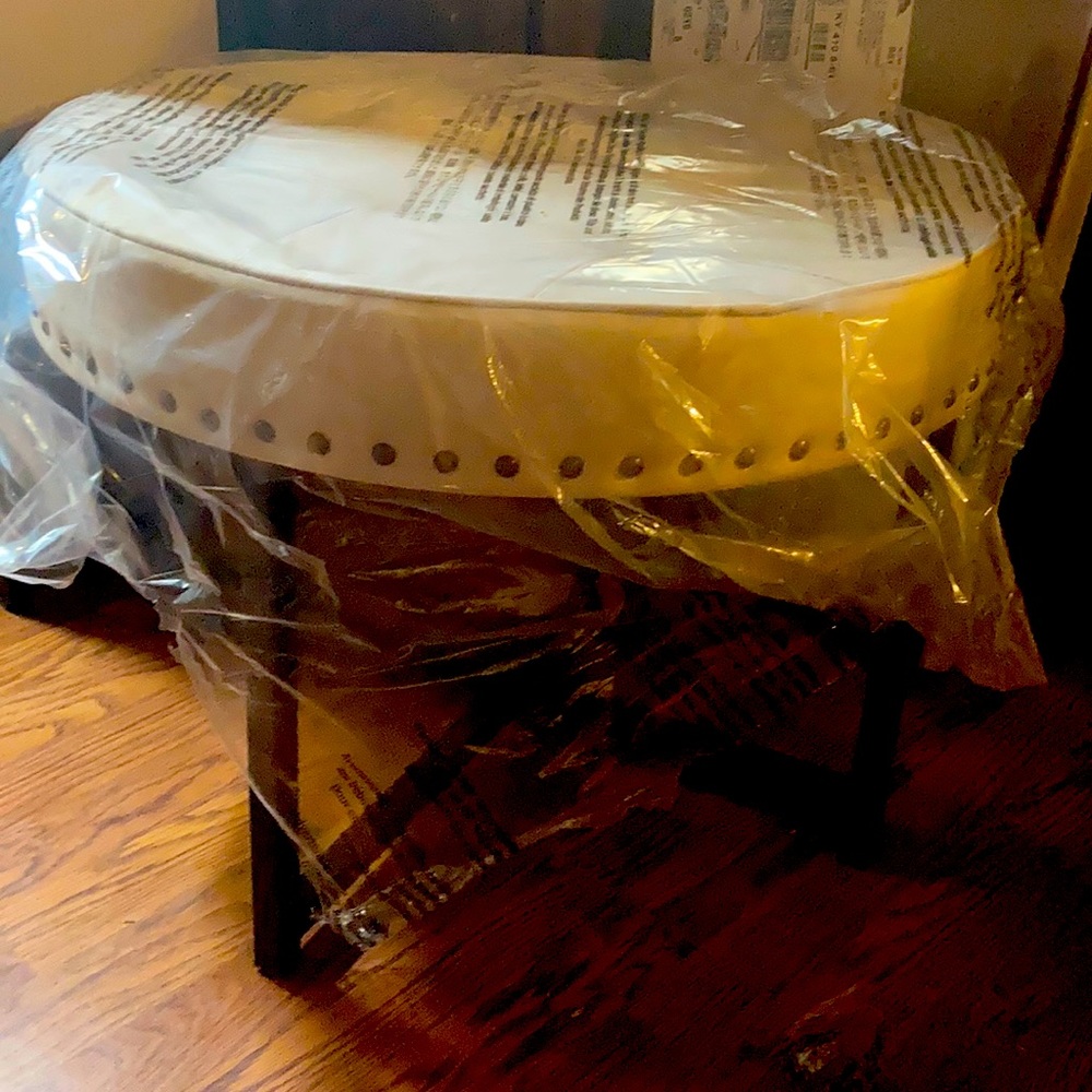 Brand new round bench seat or decor.